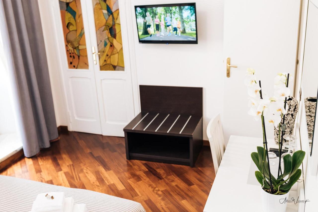 Magik Rooms Roma Dış mekan fotoğraf